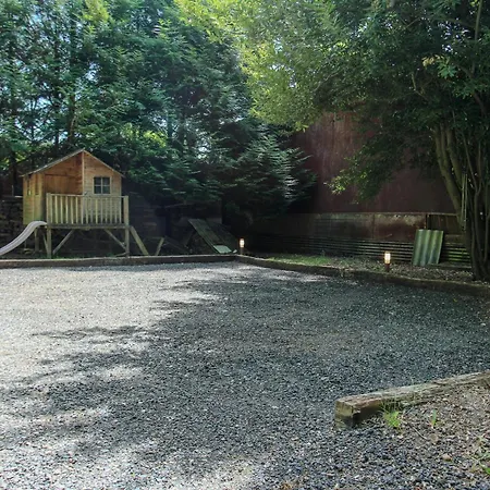 Eau Petit Bois Maison Bord Du Loing With Canoe *